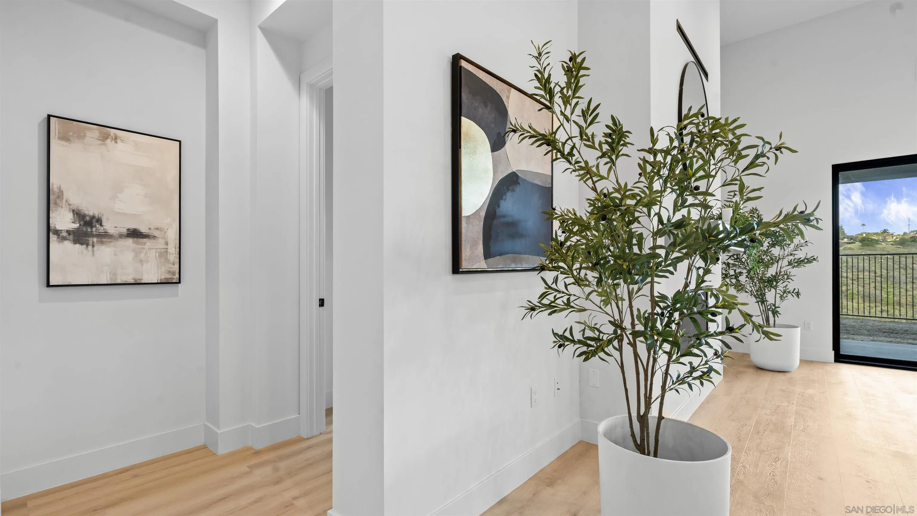 https://cdn.realtyfeed.com/cdn/127/260012885/bd09792a9b1ec33b81d61f1ebd96e98b.webp