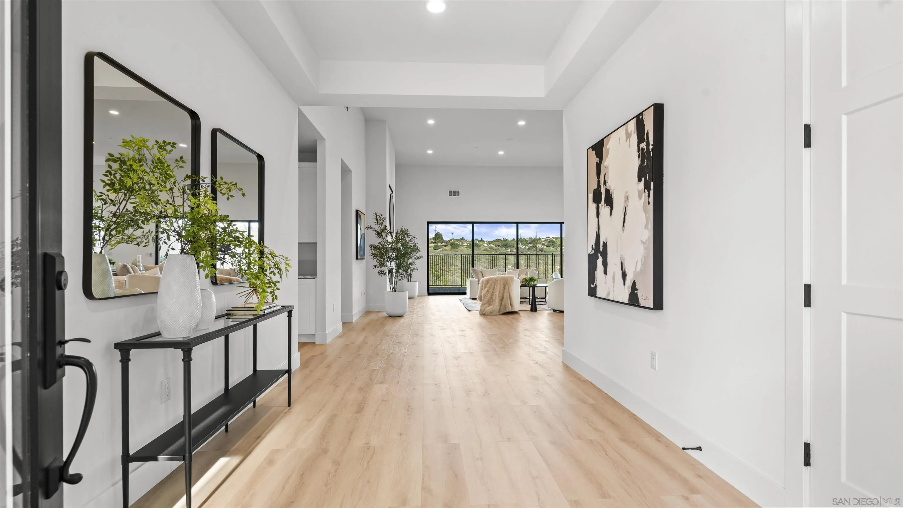 https://cdn.realtyfeed.com/cdn/127/260012885/d1417731f45331b82eff2c3259b5d948.webp