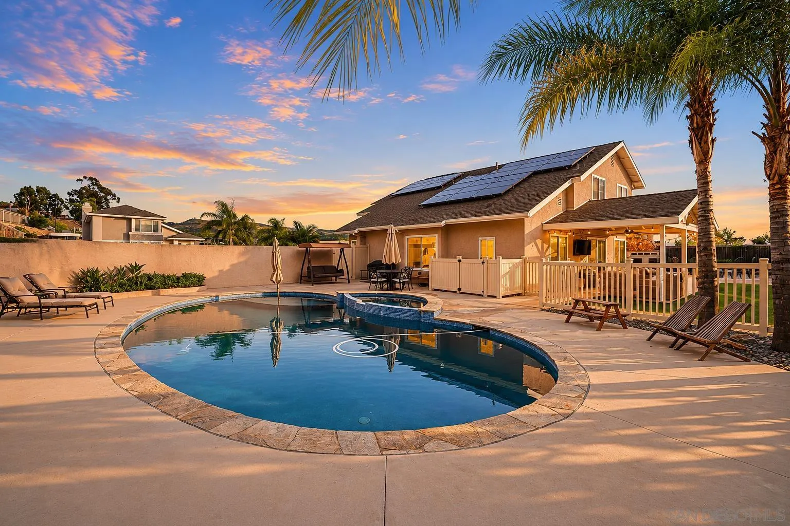 https://cdn.realtyfeed.com/cdn/127/260012890/bcfdf615a43db7029a7230a9a222b51f.webp