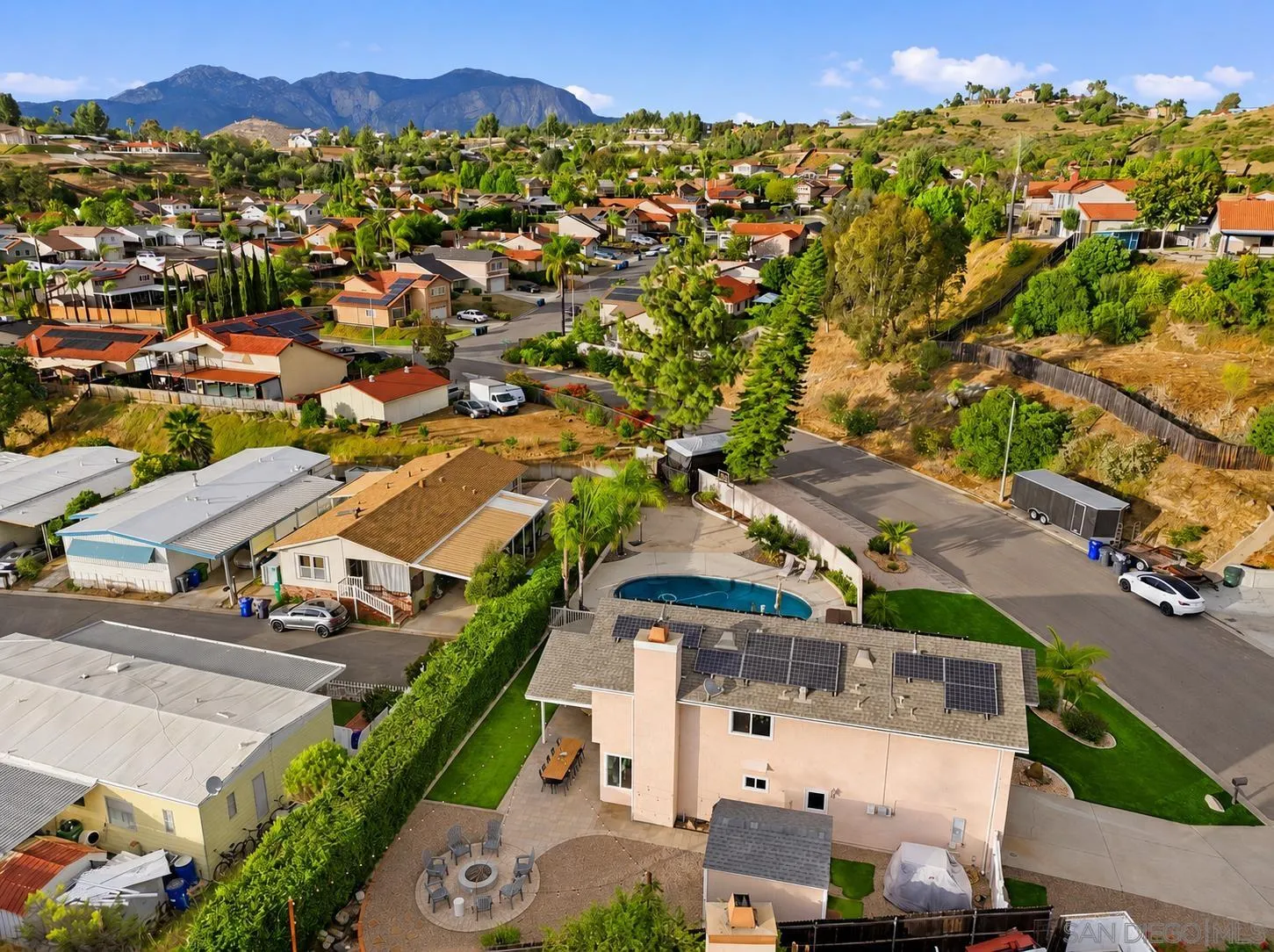 https://cdn.realtyfeed.com/cdn/127/260012890/c1bec9a6616896e900aedd6c7c55f97b.webp