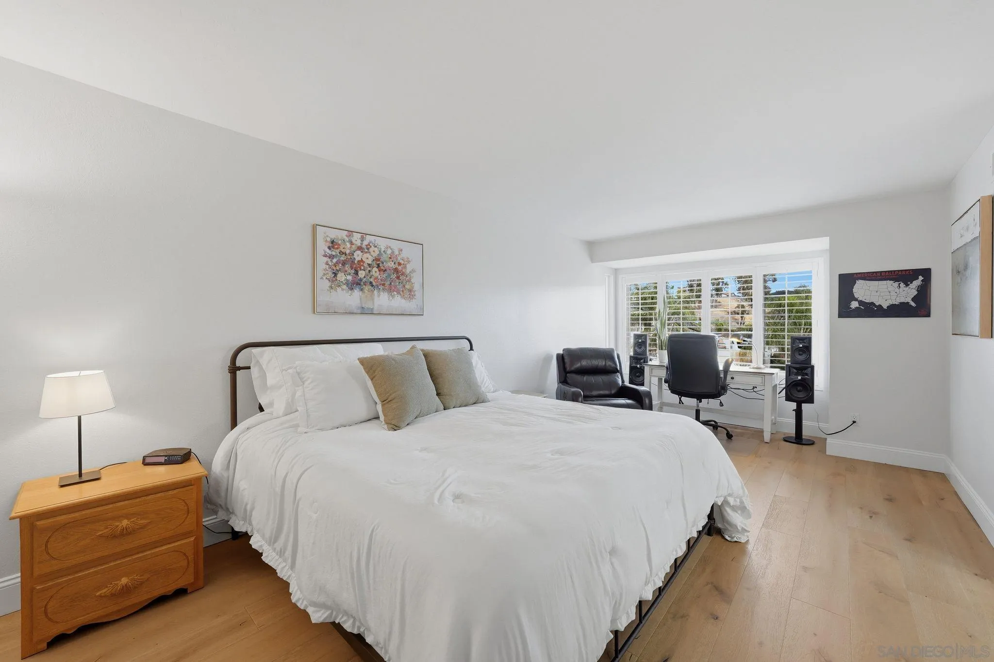 https://cdn.realtyfeed.com/cdn/127/260012890/fa72e0a7b958097aaffe61e56ead0e2e.webp