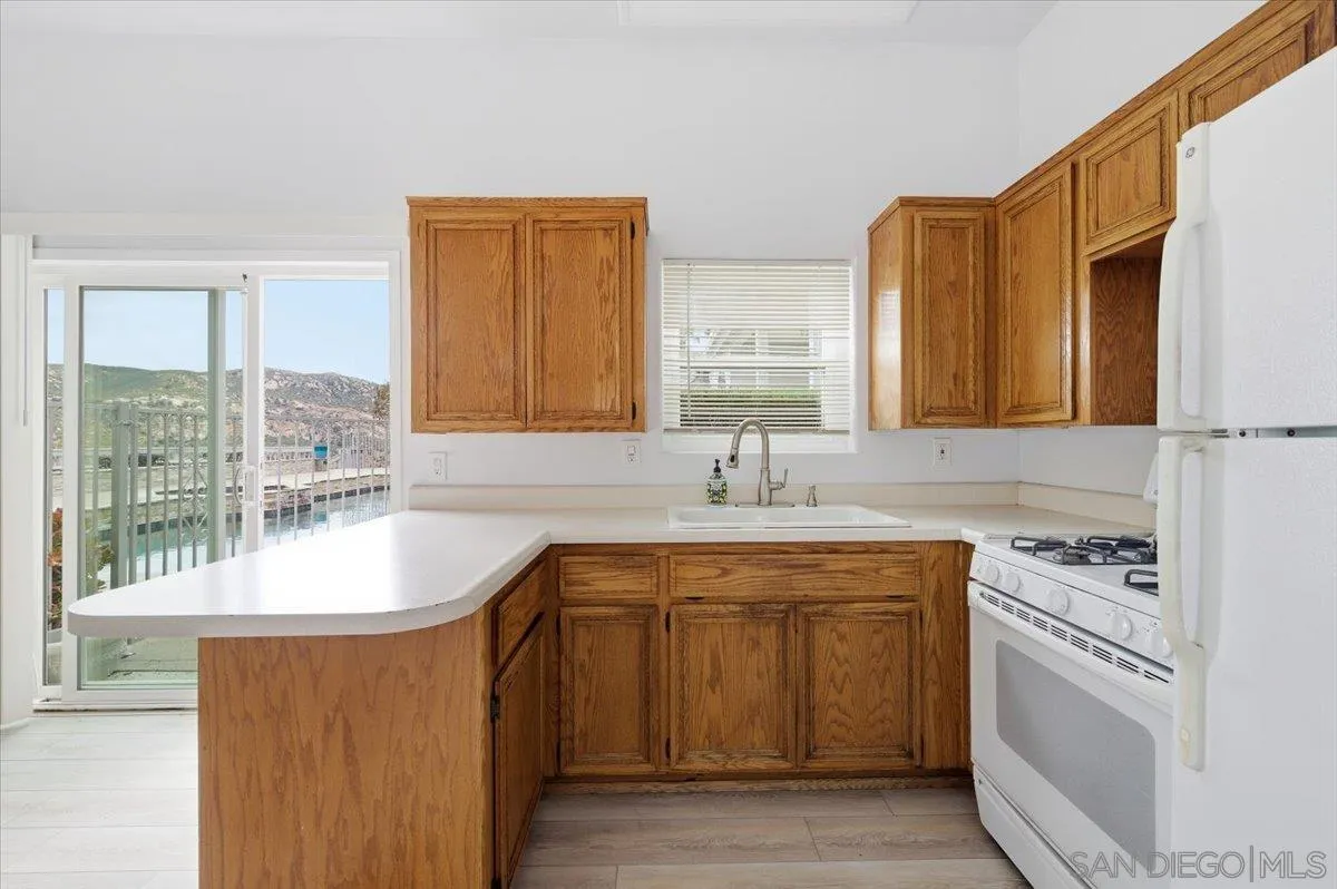 https://cdn.realtyfeed.com/cdn/127/260012893/9908ba8f8e5d22fdc2d45ad7778ded0d.webp