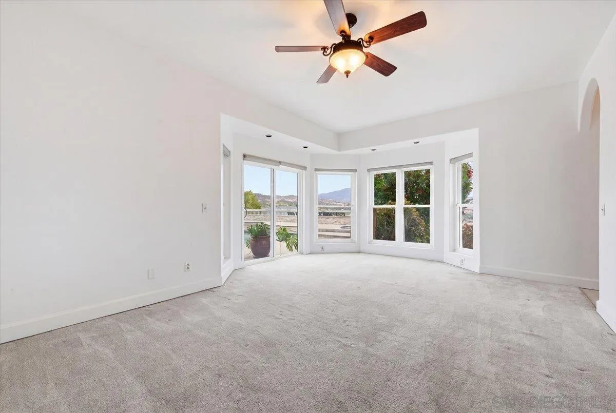 https://cdn.realtyfeed.com/cdn/127/260012893/c1a90d5b3974d4b511d1fe19b539ffdf.webp