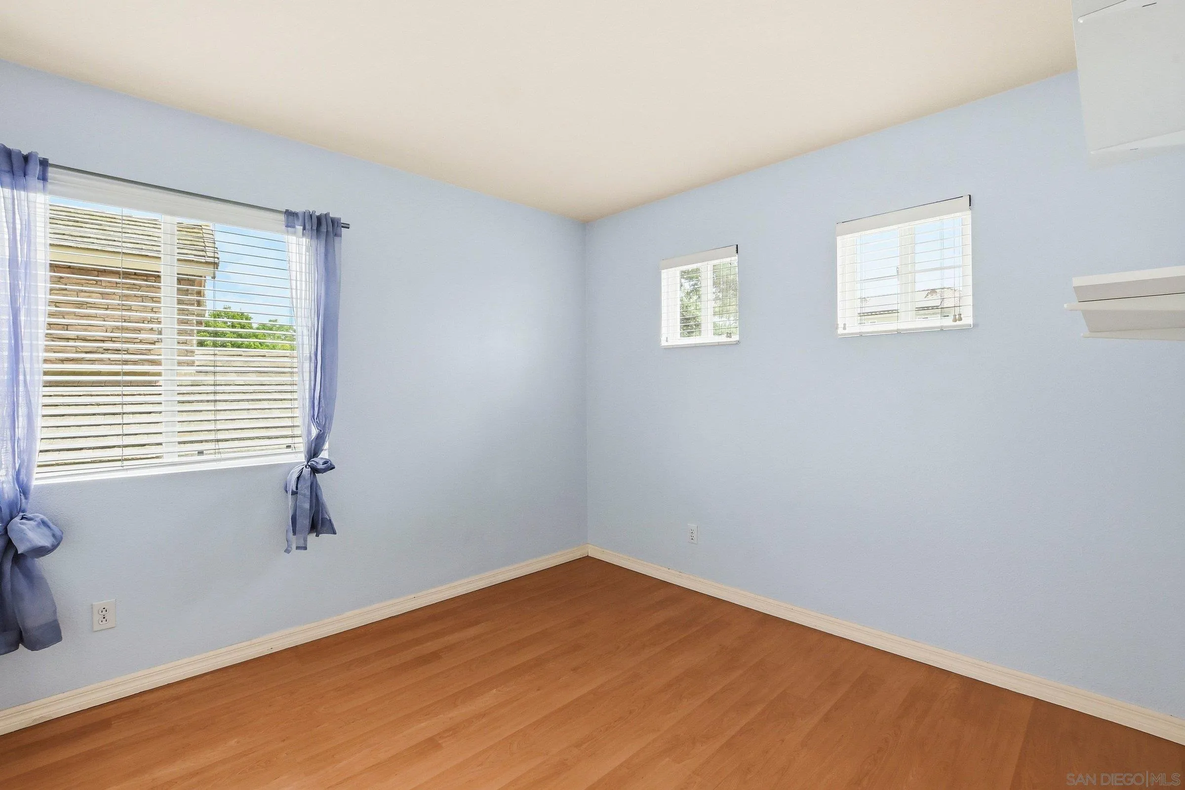 https://cdn.realtyfeed.com/cdn/127/260012894/37ee637495be7317c215e42e734113fa.webp