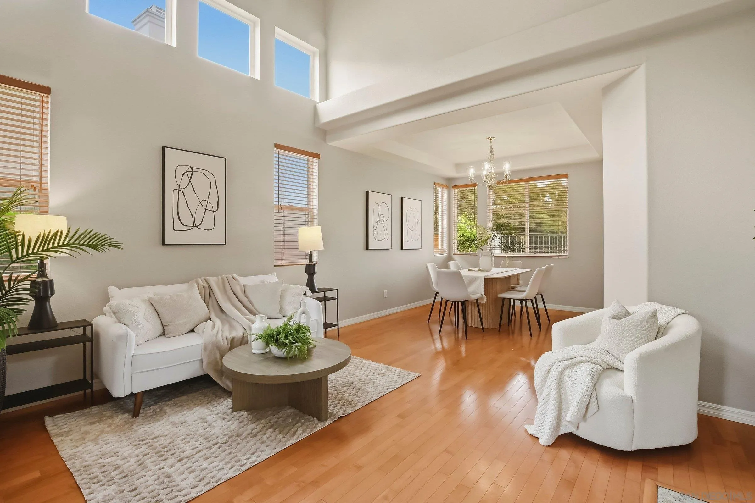 https://cdn.realtyfeed.com/cdn/127/260012894/4faecb0fdb7646c49555afb6e0eab5ff.webp