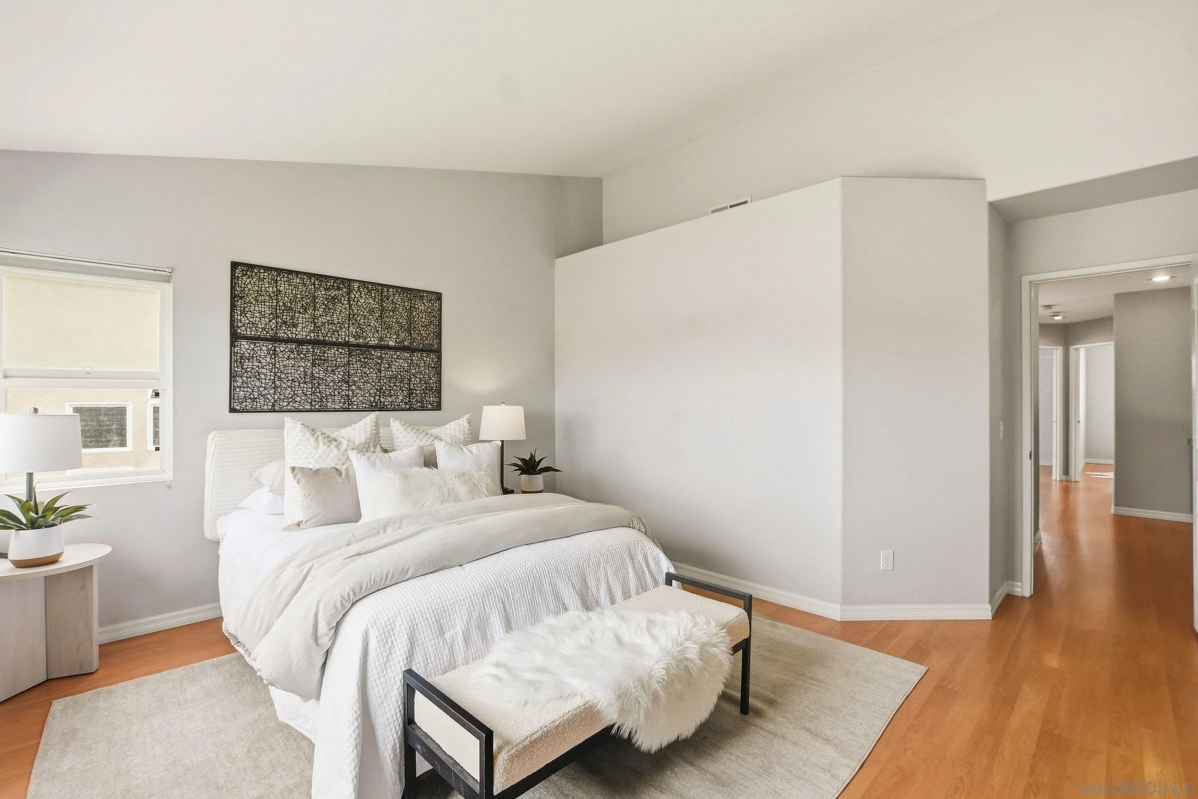 https://cdn.realtyfeed.com/cdn/127/260012894/b6481811874eee0d05fb2ab253e655c5.webp