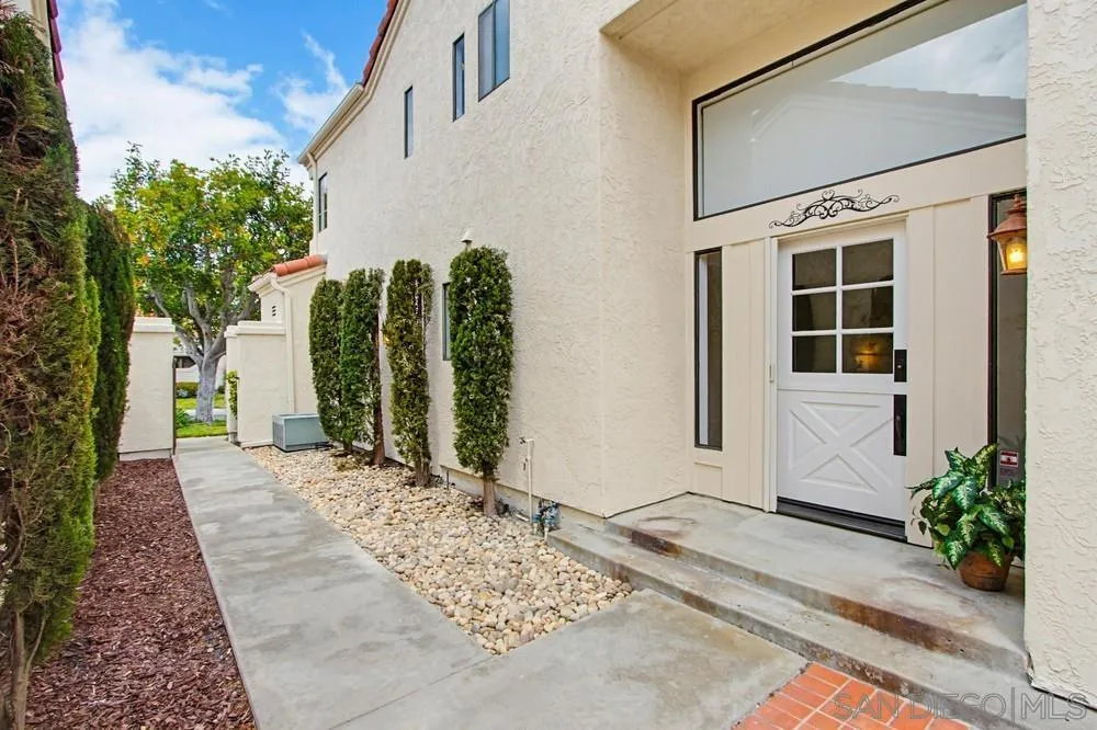 https://cdn.realtyfeed.com/cdn/127/260012899/80ab7da234f504eeef3767f0242db285.webp