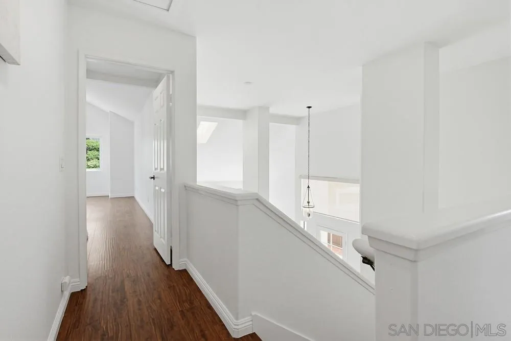 https://cdn.realtyfeed.com/cdn/127/260012899/b2d0134ede2e9ed2e444842912bf16b4.webp