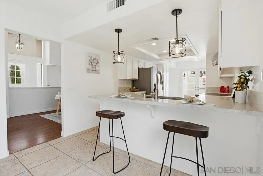 https://cdn.realtyfeed.com/cdn/127/260012899/f85337d223ebe44fac3ae9f7eb12331c.webp