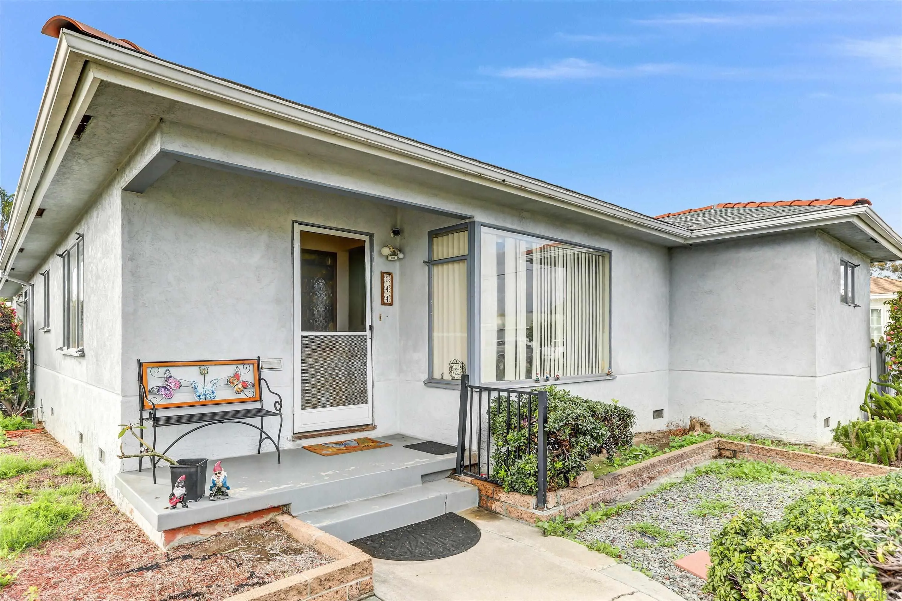 https://cdn.realtyfeed.com/cdn/127/2600129/df4266794d763aa3f6974c1225a1361d.webp