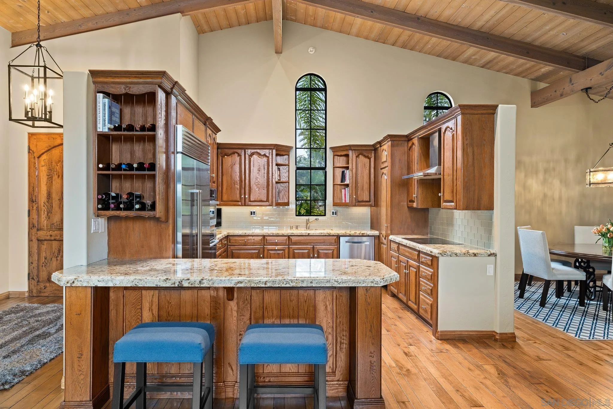 https://cdn.realtyfeed.com/cdn/127/260012900/80593b17d75b4580b945860cce996076.webp