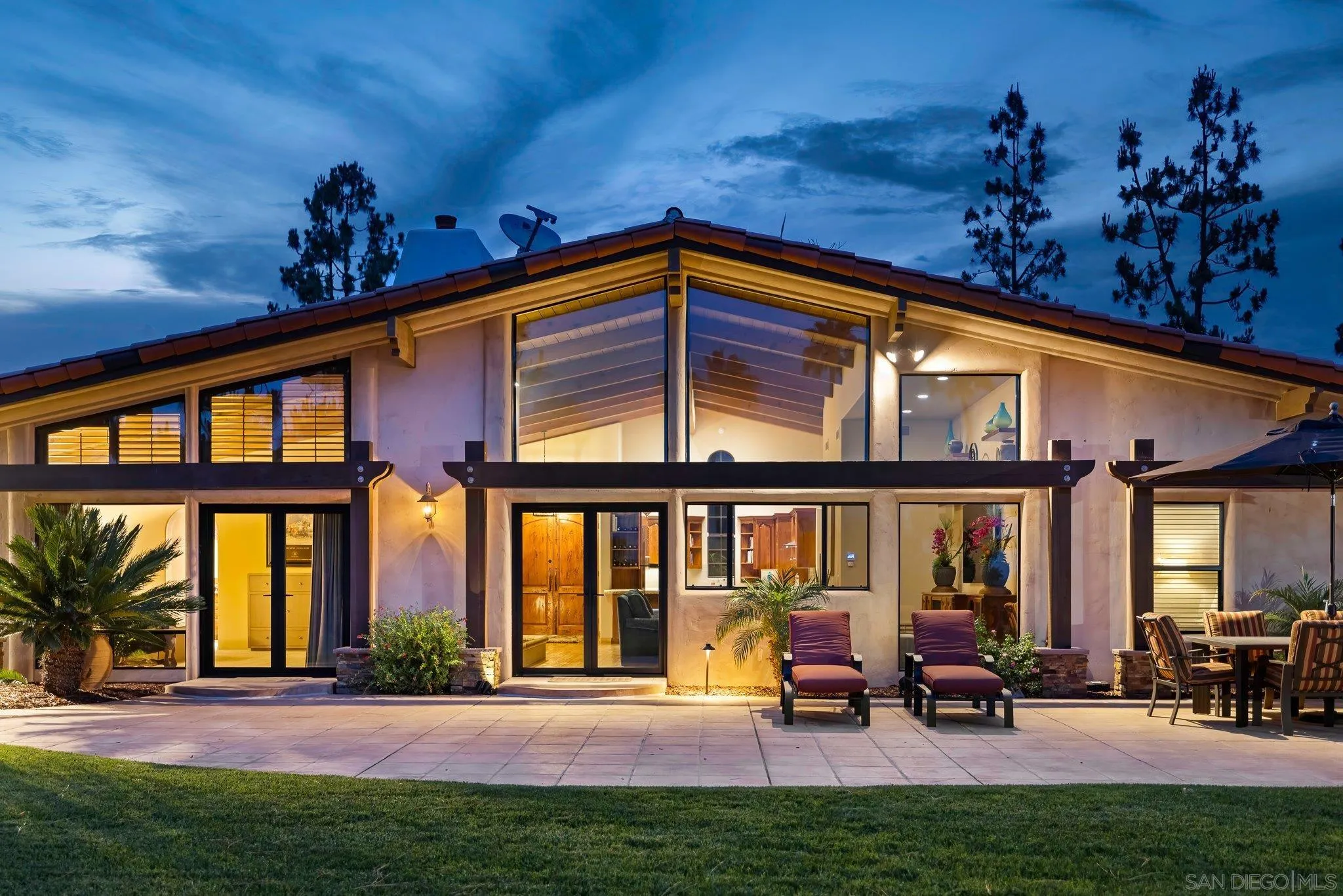 https://cdn.realtyfeed.com/cdn/127/260012900/eaec7bb51204ae0cdcd9d9d259c8891c.webp
