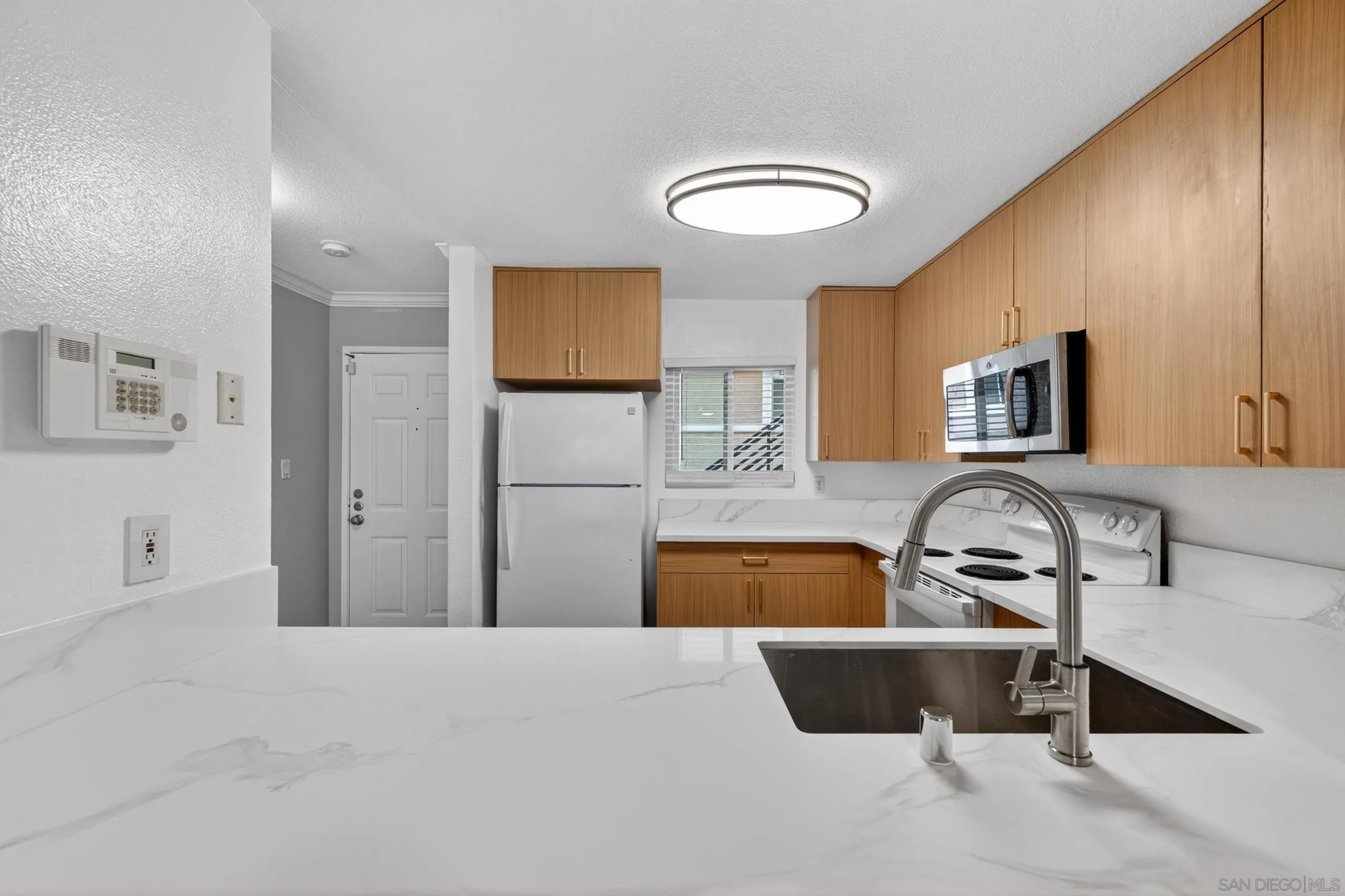 7545 Charmant Dr Unit 1301, San Diego, CA 92122 - Photo 3 of 29, San Diego, CA