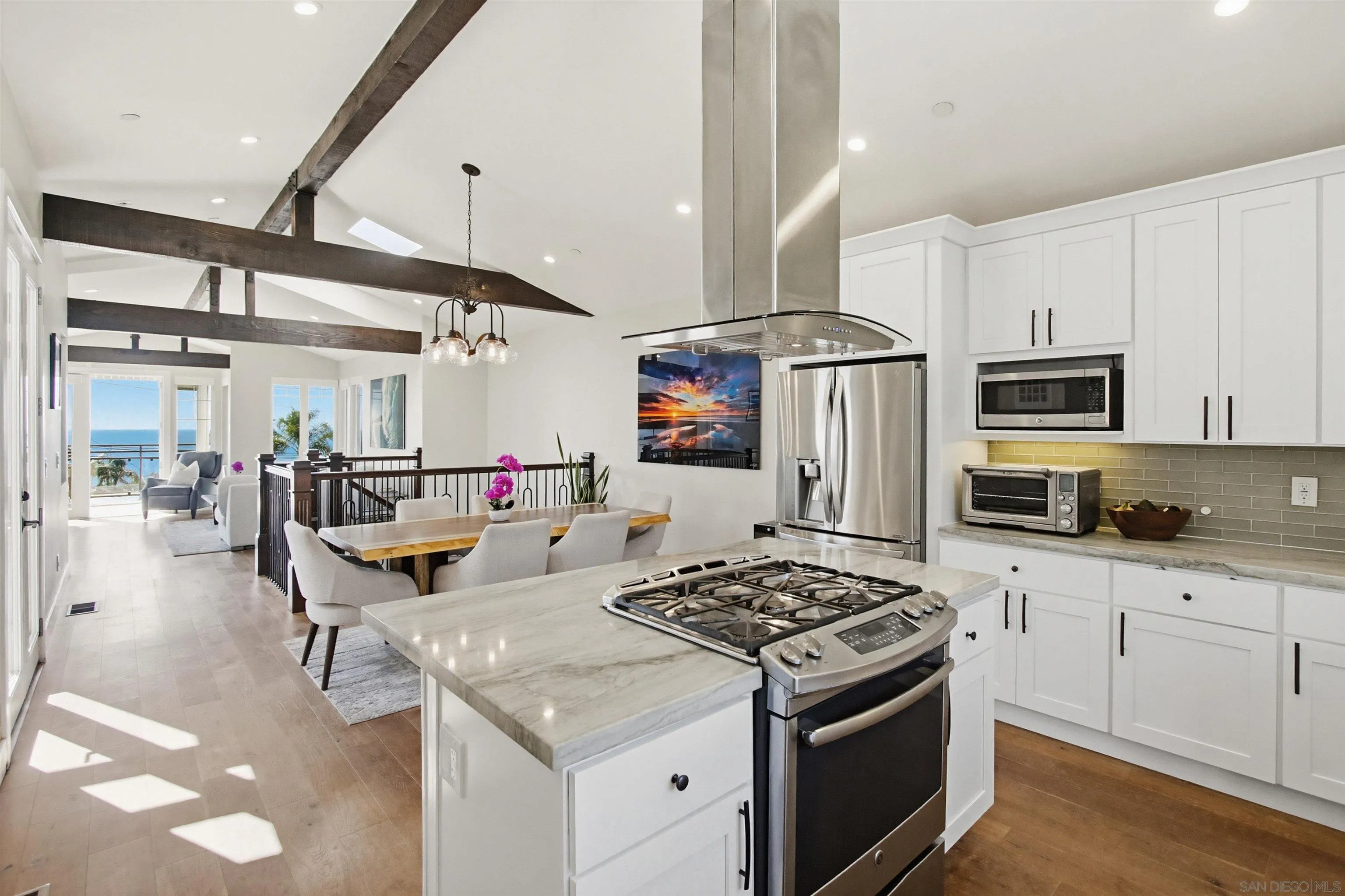 Photo #6: 260012904 Listing: Photo #6