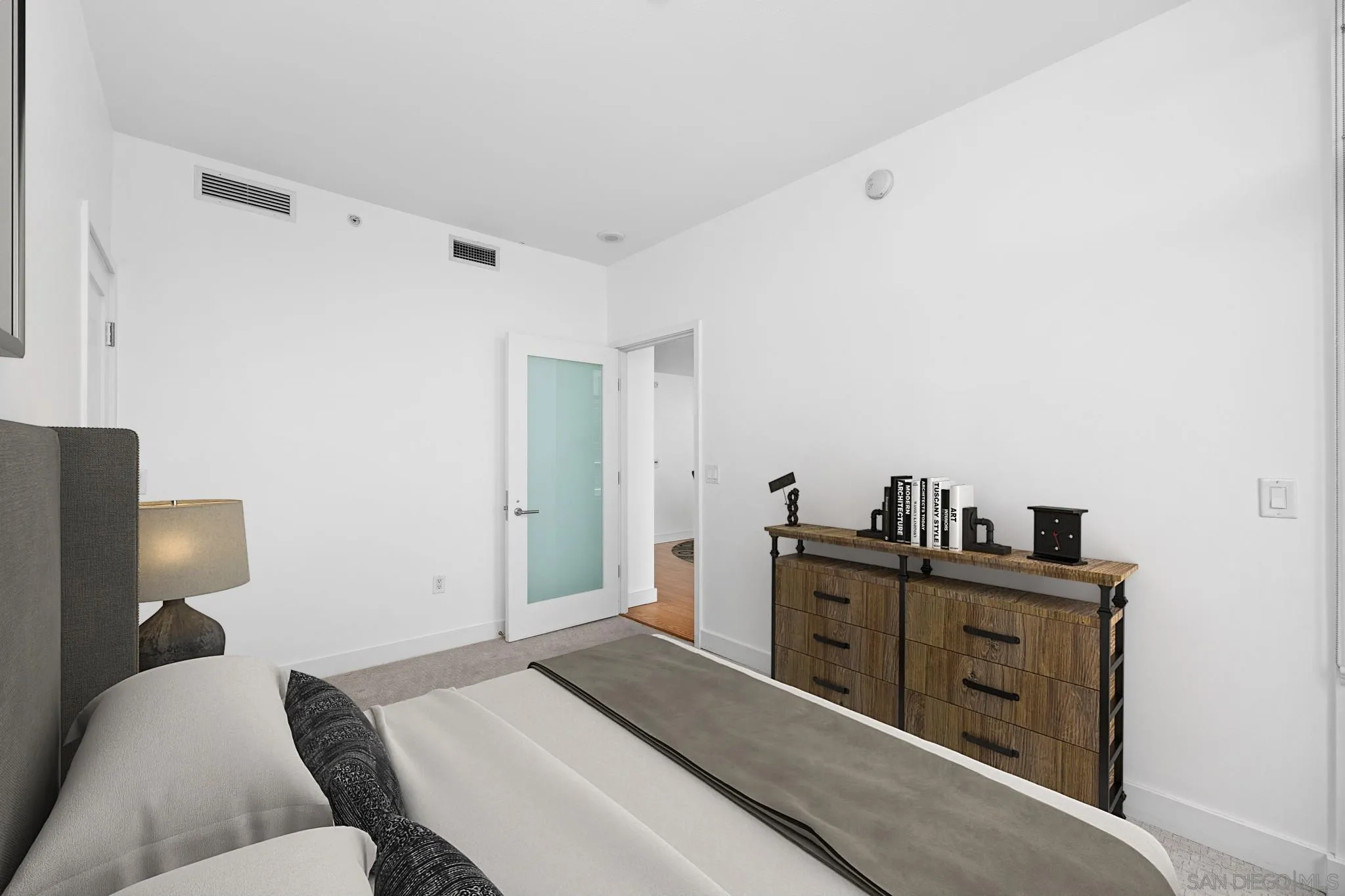 https://cdn.realtyfeed.com/cdn/127/260012905/25757b8f94a4a8a2d00811e95e51d8d0.webp