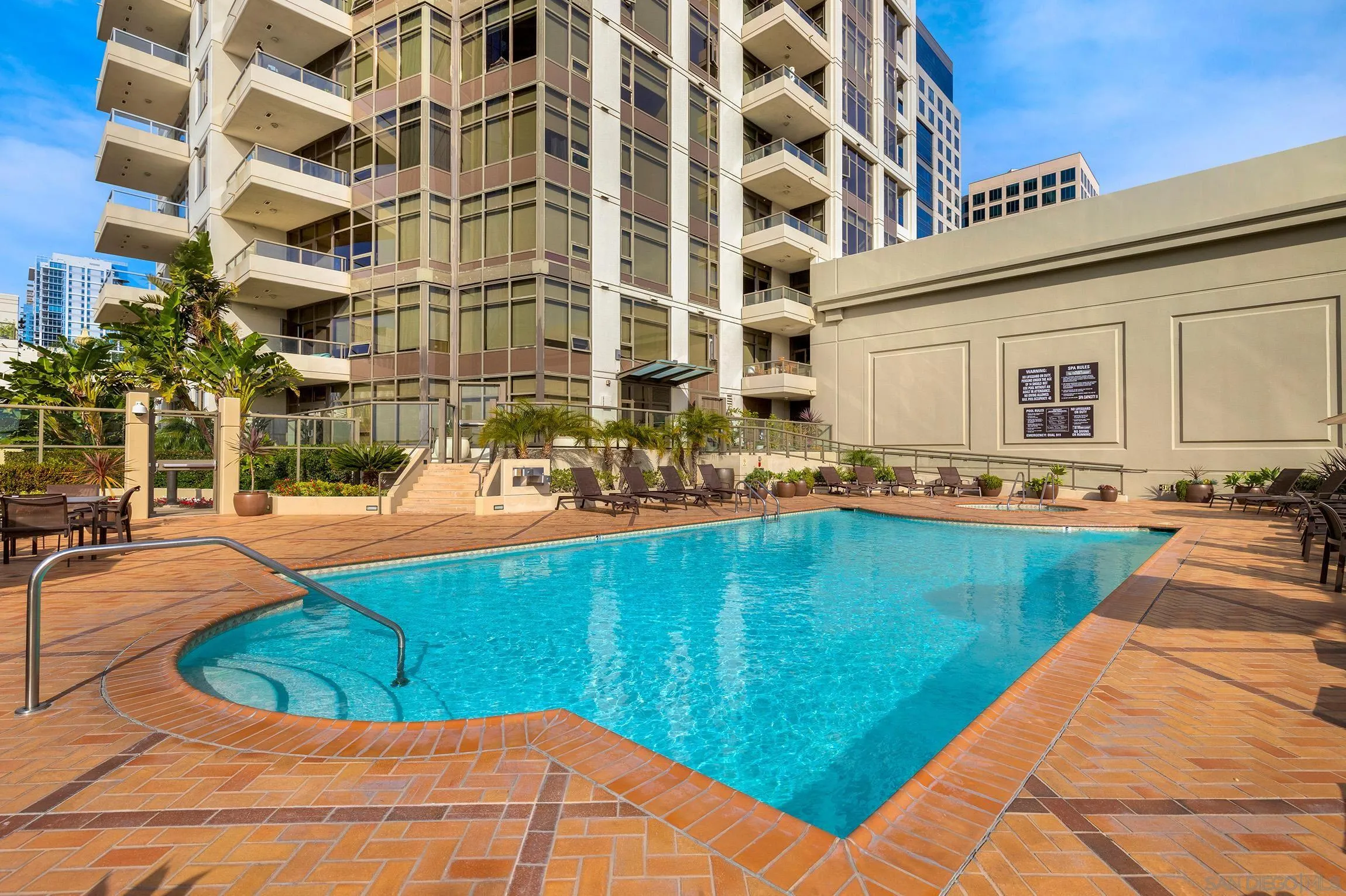 https://cdn.realtyfeed.com/cdn/127/260012905/59523f5de90cd1afd822d93b262974af.webp