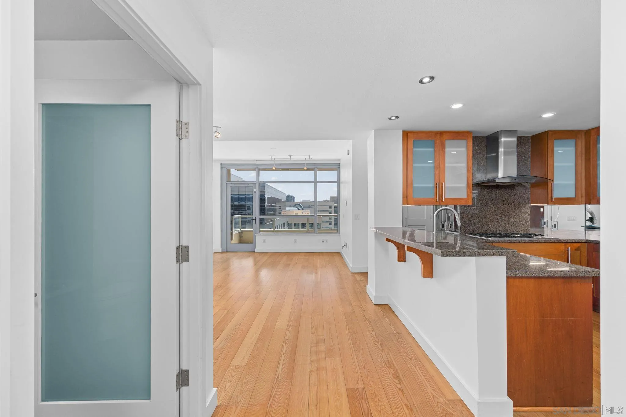 https://cdn.realtyfeed.com/cdn/127/260012905/f8bdf8d233cc3005b688390e148fe7a5.webp