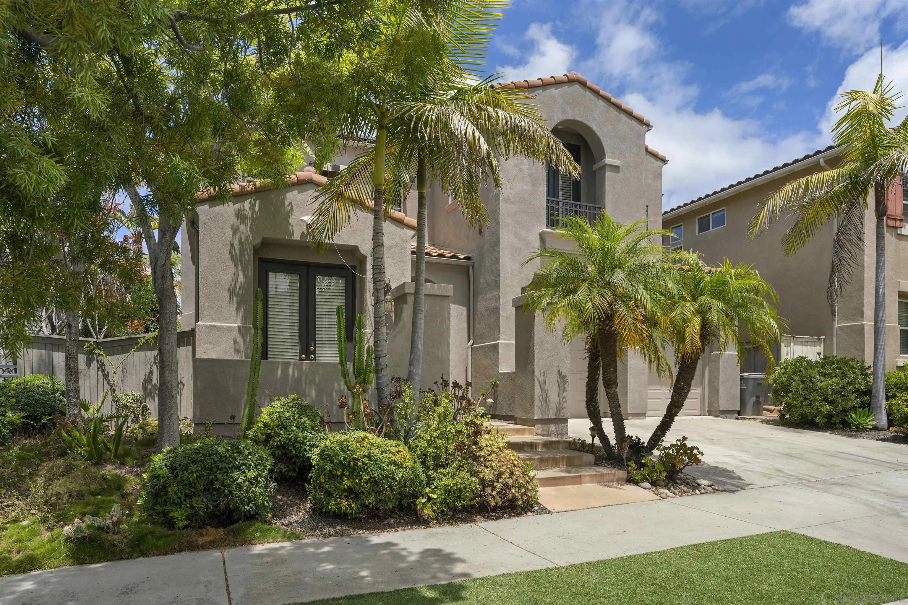 https://cdn.realtyfeed.com/cdn/127/260012908/1cd06bc63fa0ecf651cc1306c57a7e63.webp