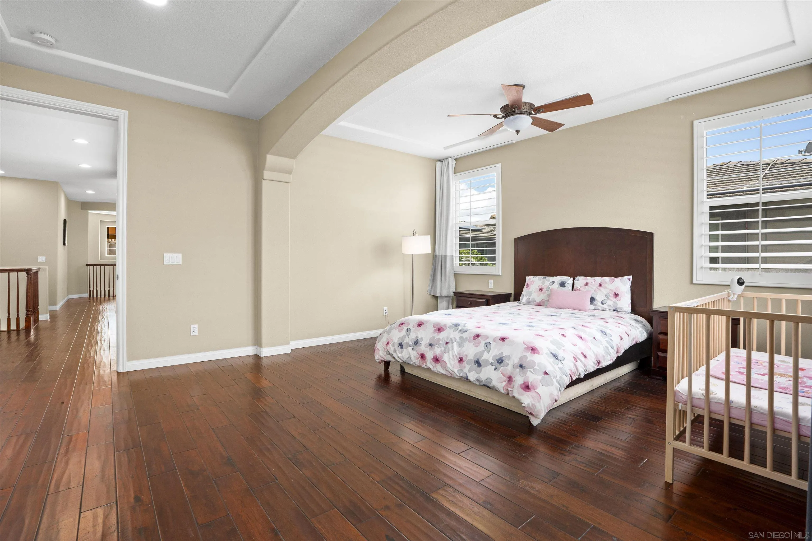 https://cdn.realtyfeed.com/cdn/127/260012908/eed3f79064b14135088ccf9aa65d11b7.webp