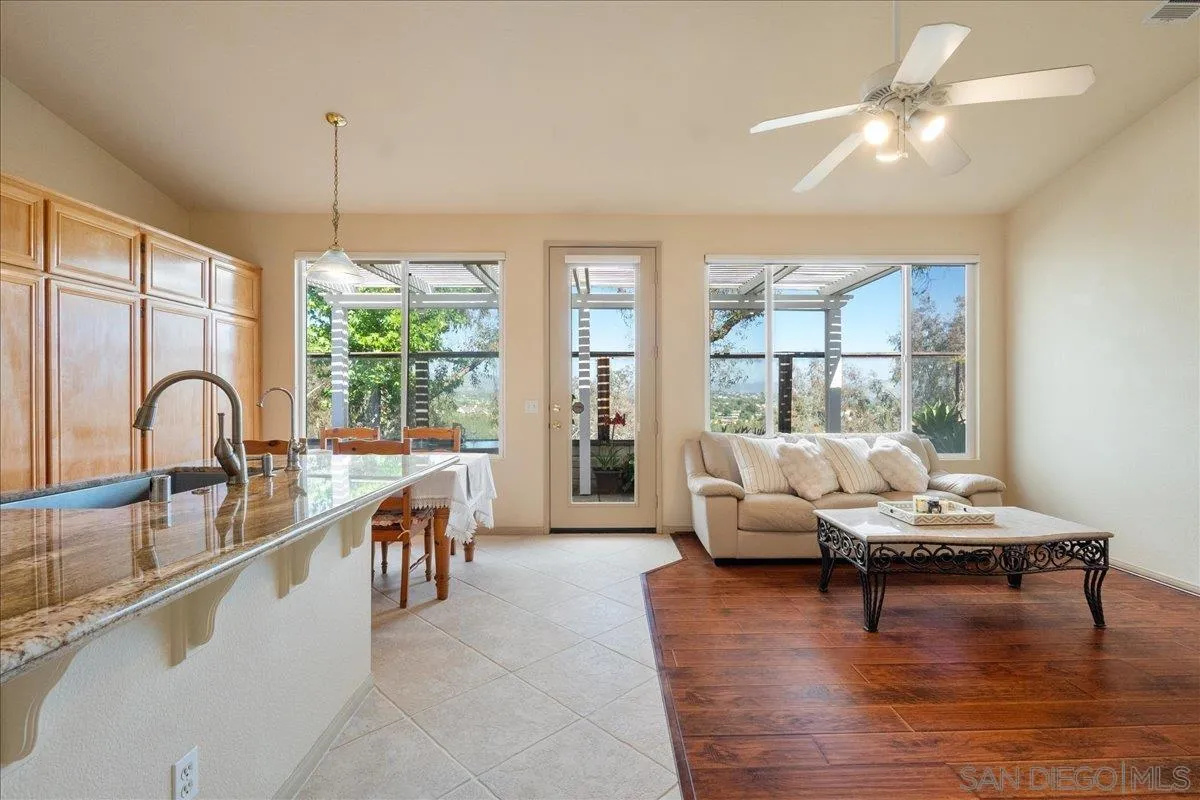https://cdn.realtyfeed.com/cdn/127/260012911/0c75b886972b63986d8b3ddcde854509.webp