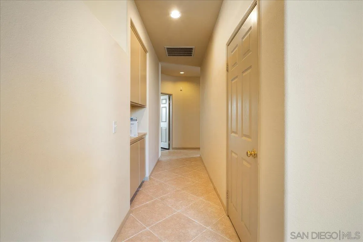 https://cdn.realtyfeed.com/cdn/127/260012911/263bc1d247c8911a083ae2fdc2cca4d1.webp