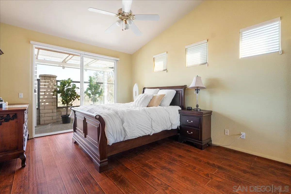 https://cdn.realtyfeed.com/cdn/127/260012911/47dfa31fd432f6d6c1a788a4bf926a15.webp