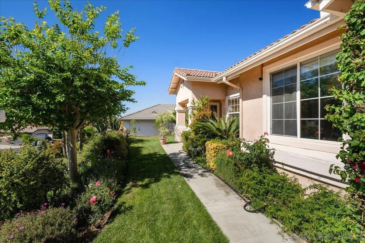 https://cdn.realtyfeed.com/cdn/127/260012911/df73583ea8249ac2956defc87c7cbe69.webp