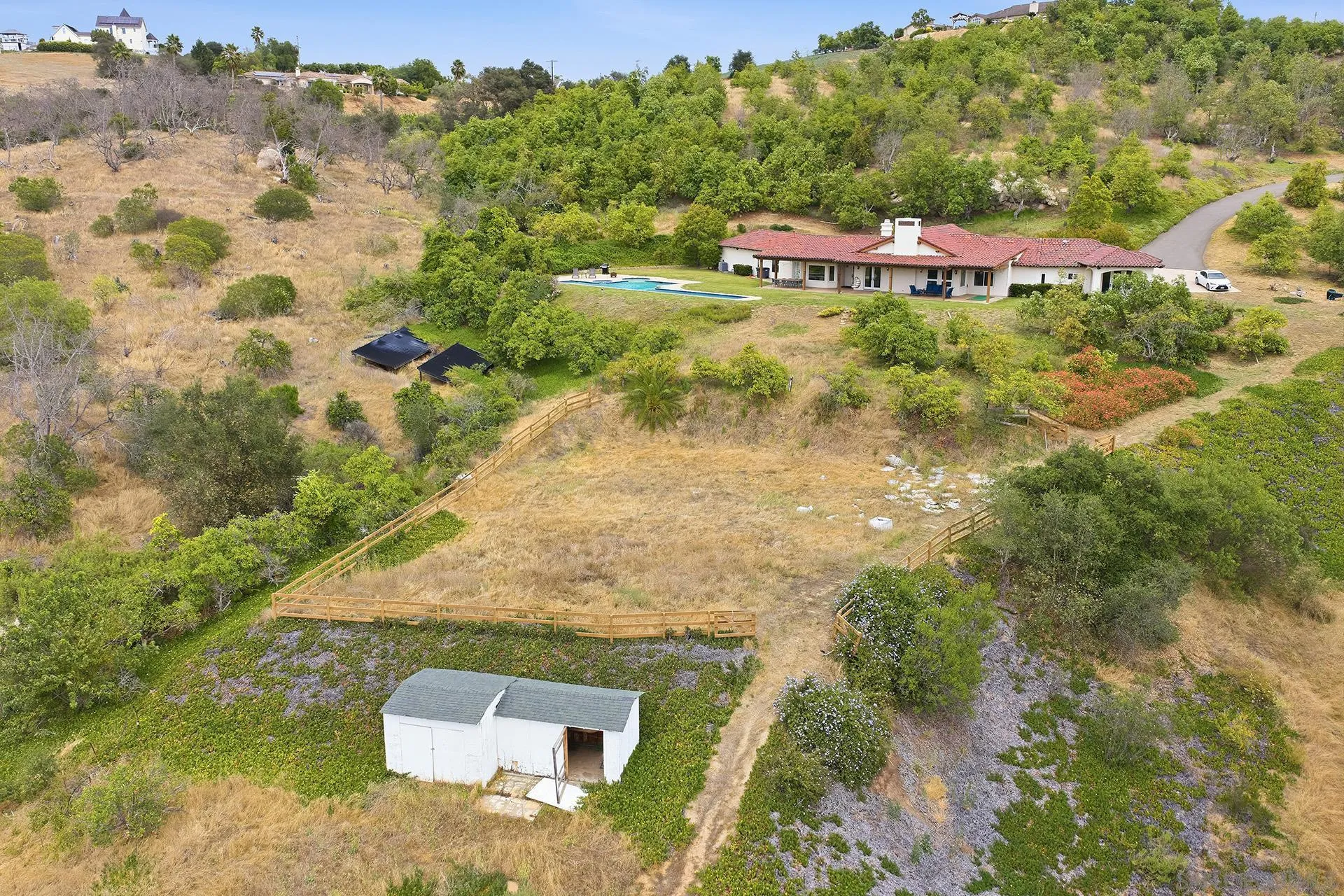 https://cdn.realtyfeed.com/cdn/127/260012913/ac43c963c1cbb14f8c46ea49b9c54b86.webp