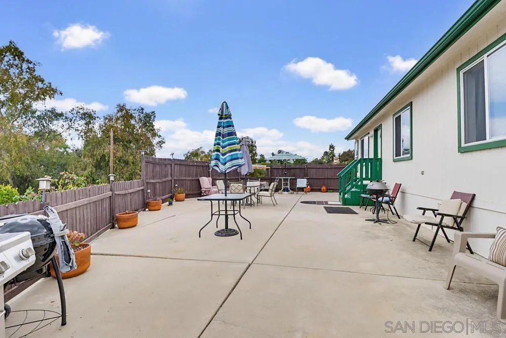 https://cdn.realtyfeed.com/cdn/127/260012919/0514992a1f891c05dba11510a7b43dda.webp