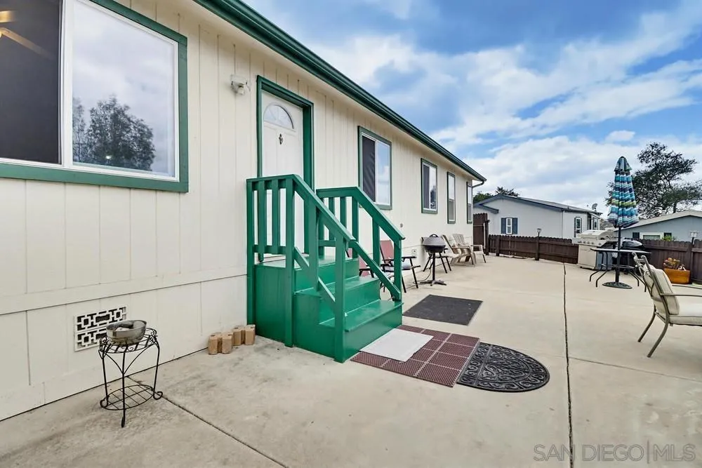 https://cdn.realtyfeed.com/cdn/127/260012919/52dcffbba33ba5402fe146a6fb729d1e.webp