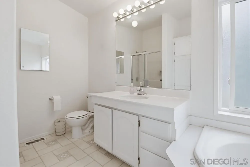 https://cdn.realtyfeed.com/cdn/127/260012919/6cf3f20f49e6ecb205ab75bd408d156d.webp