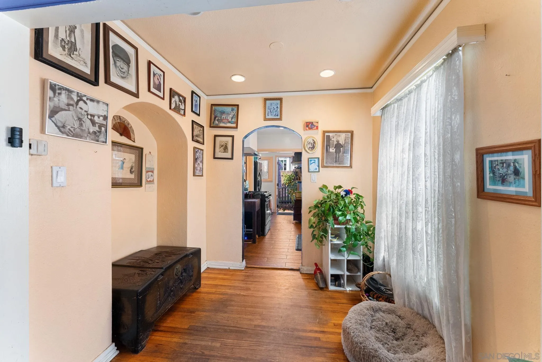 https://cdn.realtyfeed.com/cdn/127/260012921/bffa1c393d30e54419f3d5cc9b8a25e3.webp