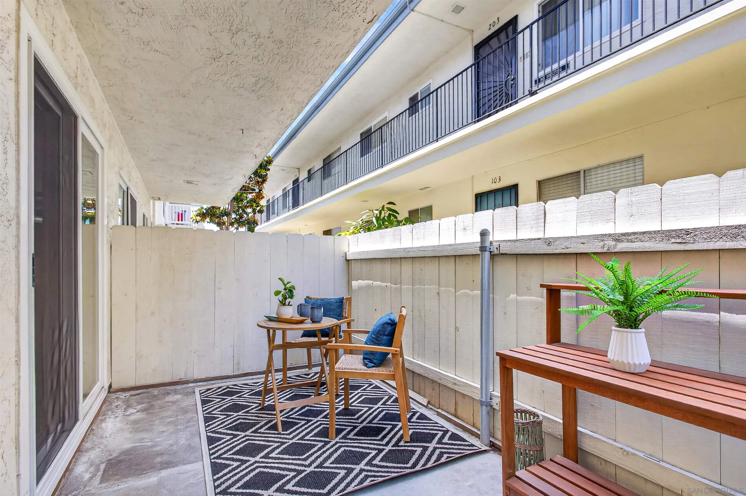 https://cdn.realtyfeed.com/cdn/127/260012925/5ffd3d1f54e9ce7f5b1a874d1ca0bdb9.webp
