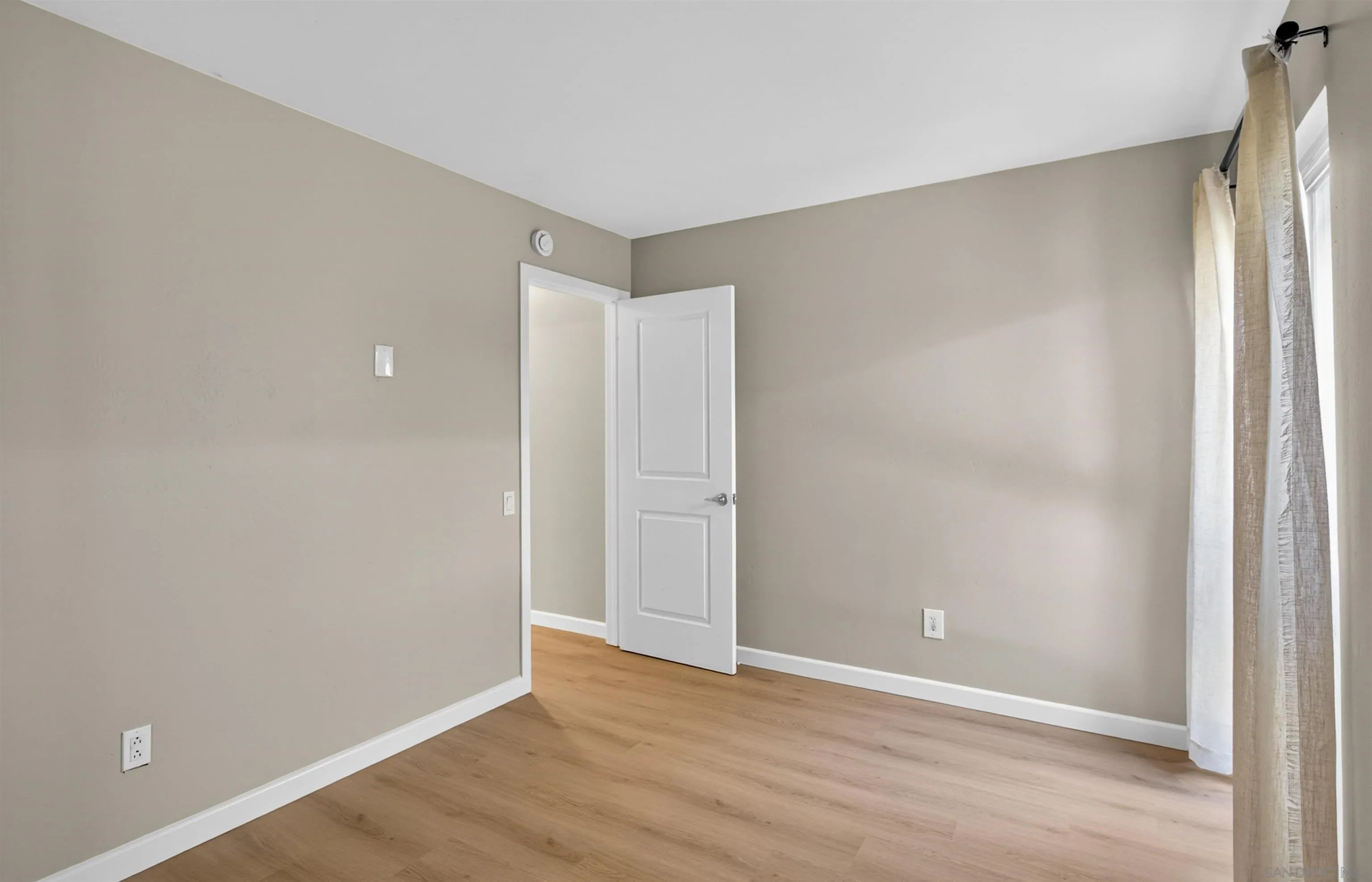 Photo #15: 260012925 Listing: Photo #15