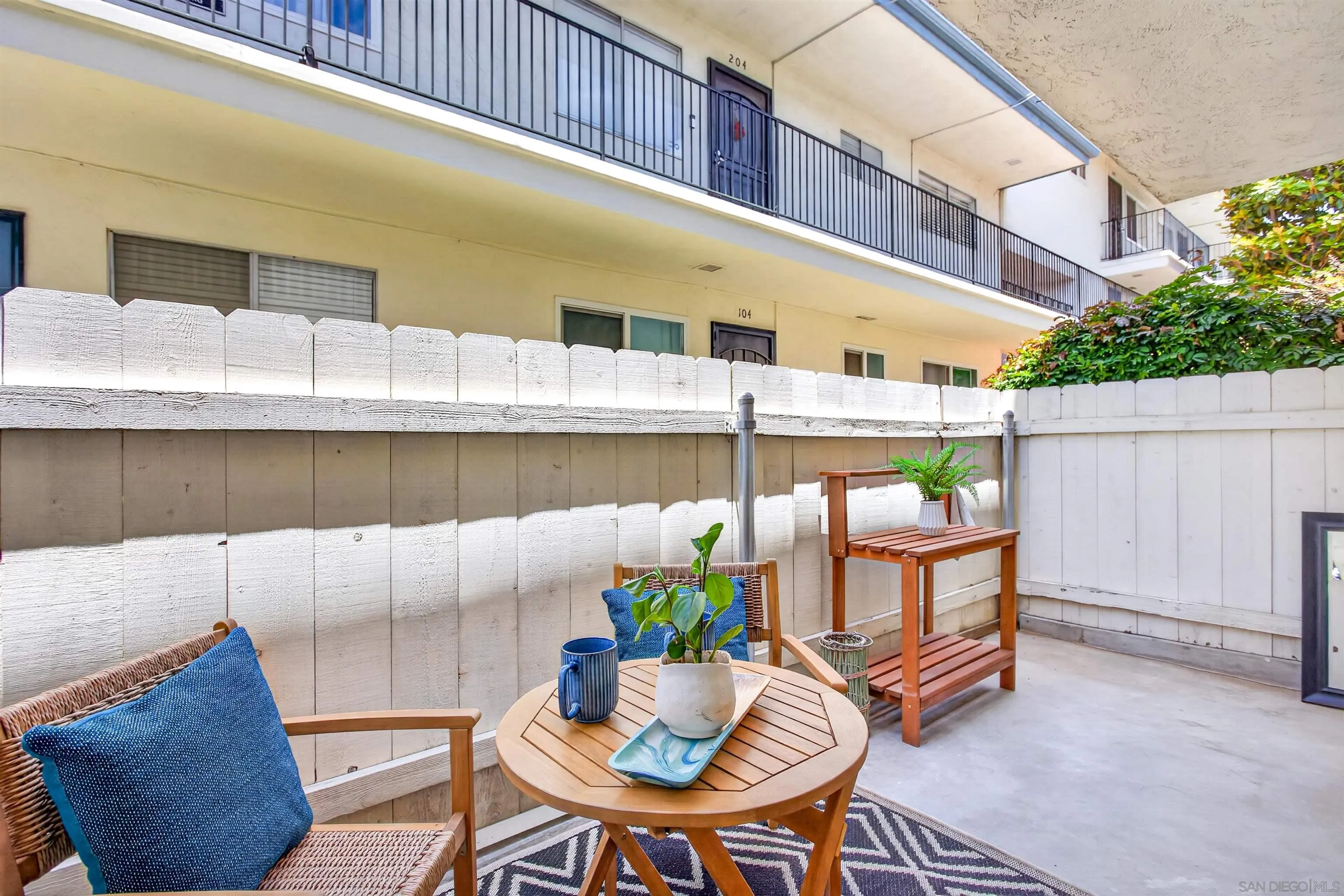 https://cdn.realtyfeed.com/cdn/127/260012925/f4693becece31da1016ed9f43562f2d4.webp