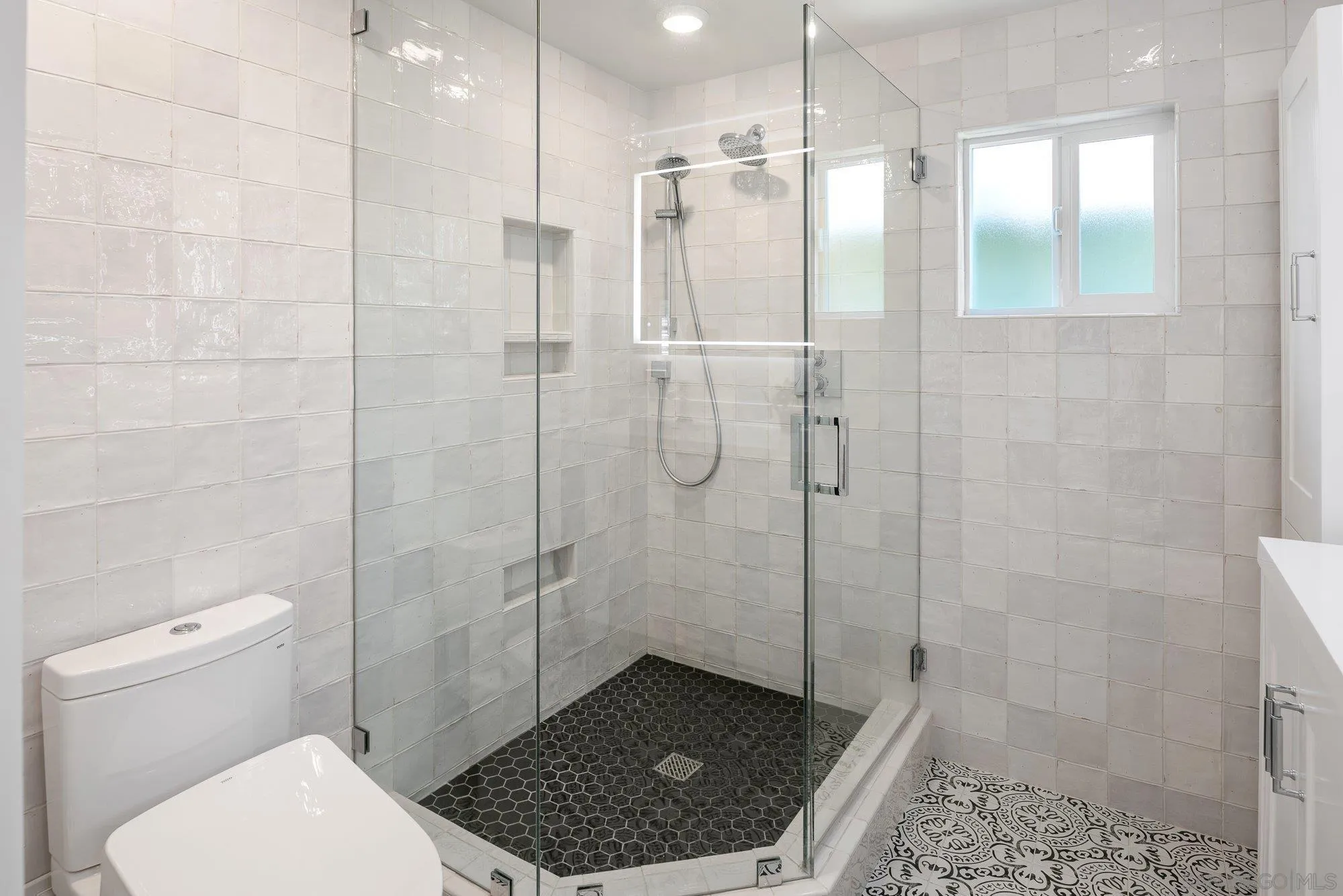 https://cdn.realtyfeed.com/cdn/127/260012926/1919d4c557c1f3a4f2821062233ffc53.webp