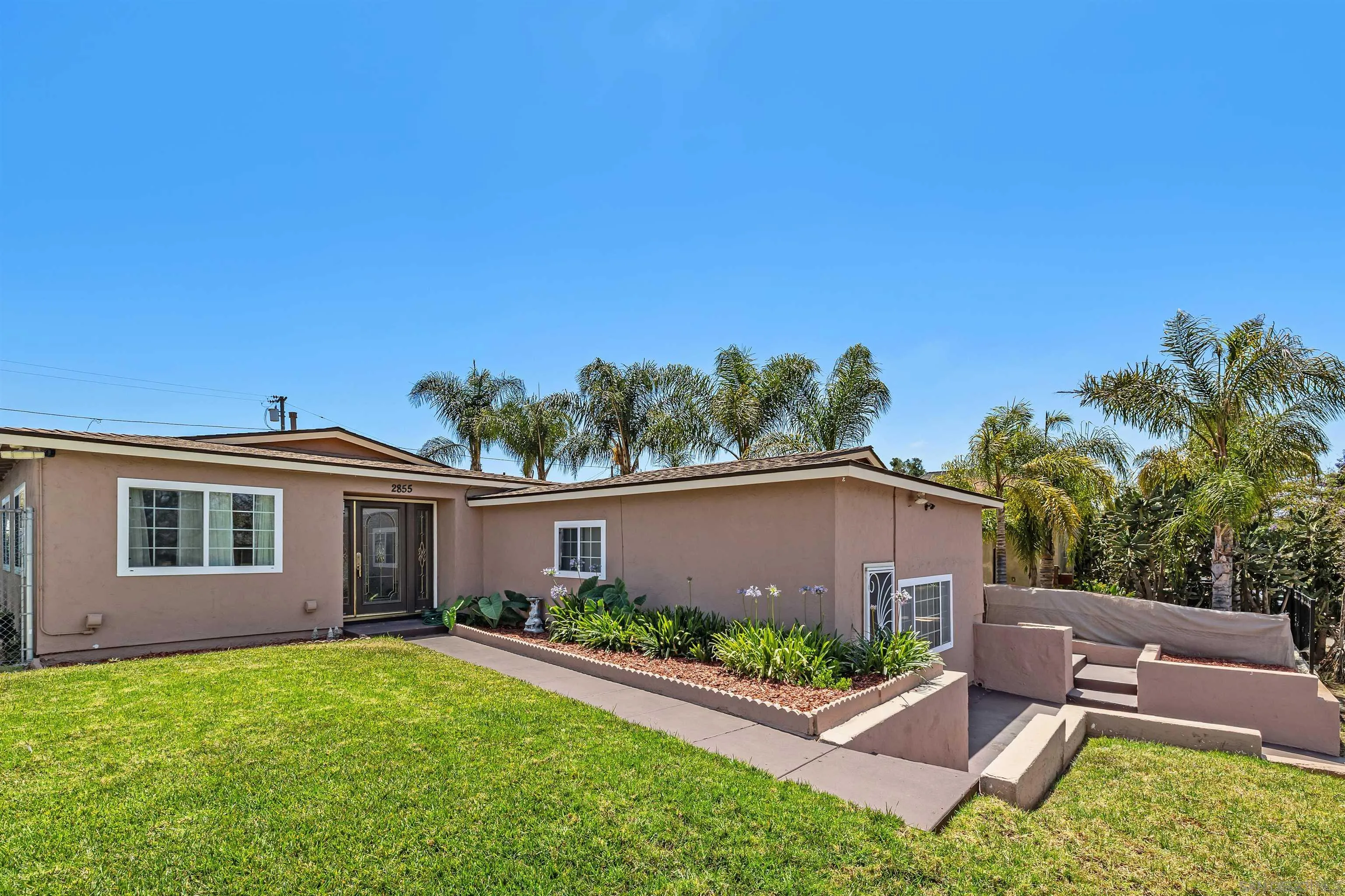 https://cdn.realtyfeed.com/cdn/127/260012927/3a4e5e396fc23bb25d53db34cf309083.webp