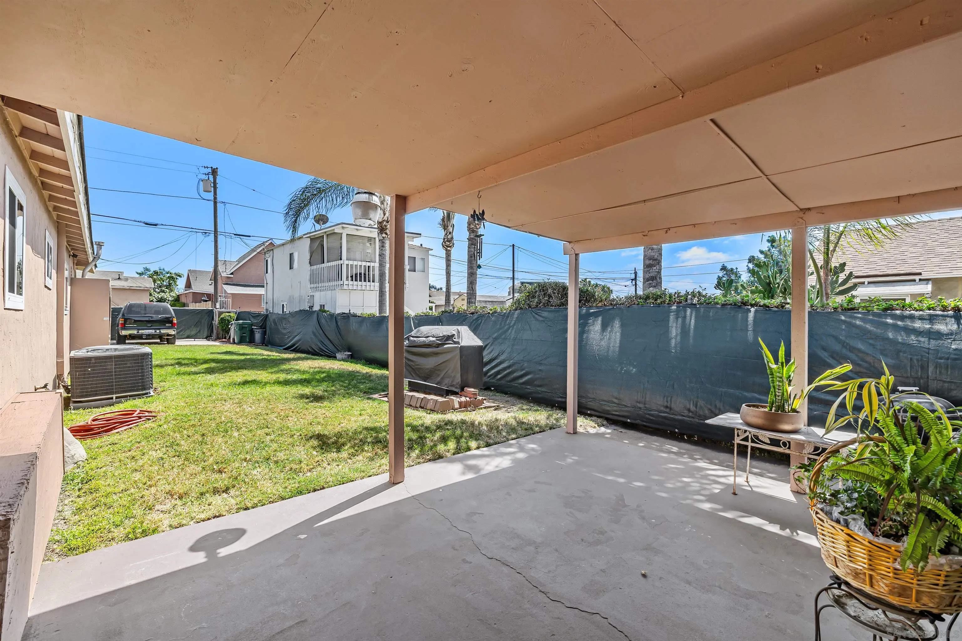 https://cdn.realtyfeed.com/cdn/127/260012927/b1eb3b72e3c4714542d193b6047db232.webp