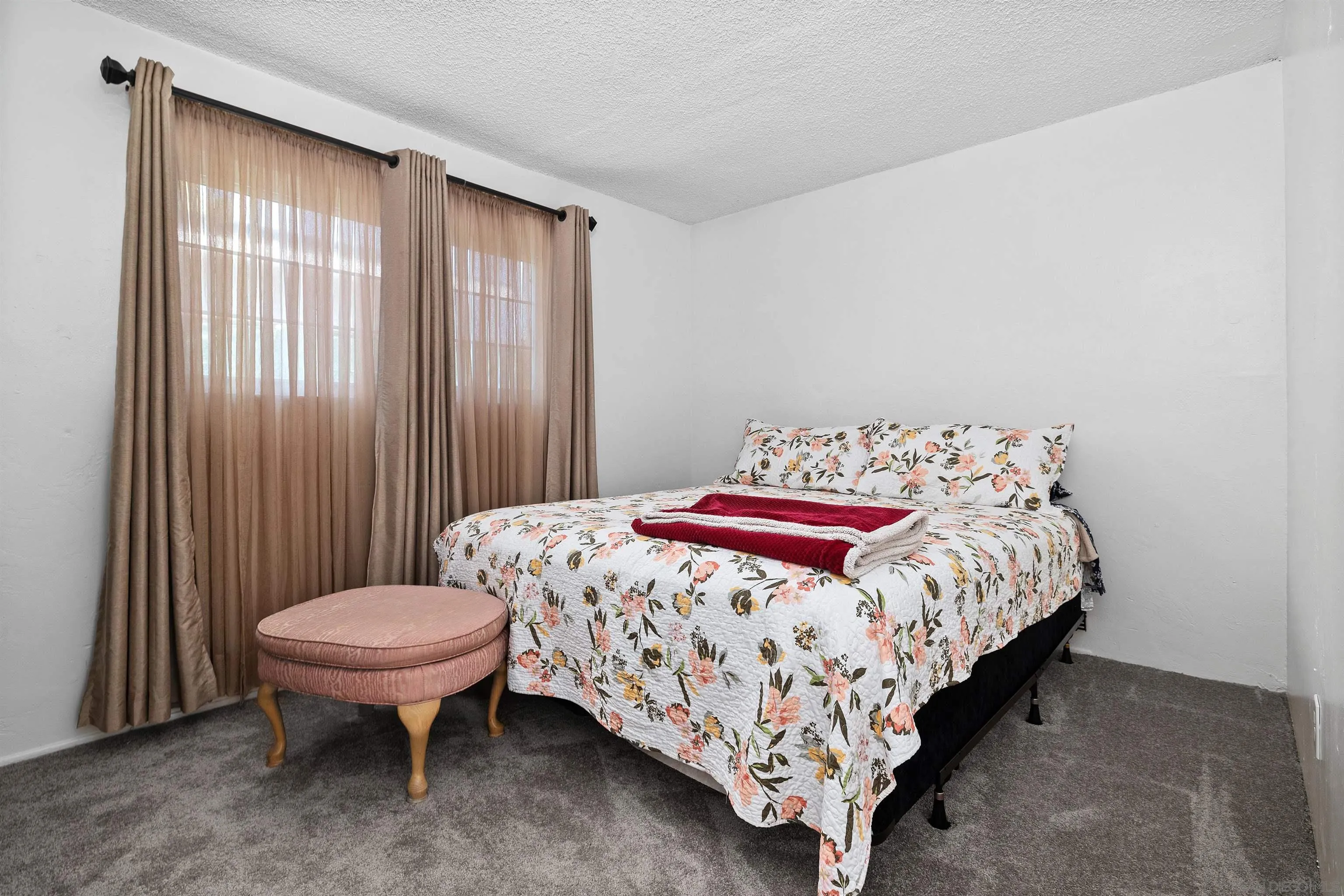 https://cdn.realtyfeed.com/cdn/127/260012927/fda7e0ac76fa55653362c39d03b863bb.webp