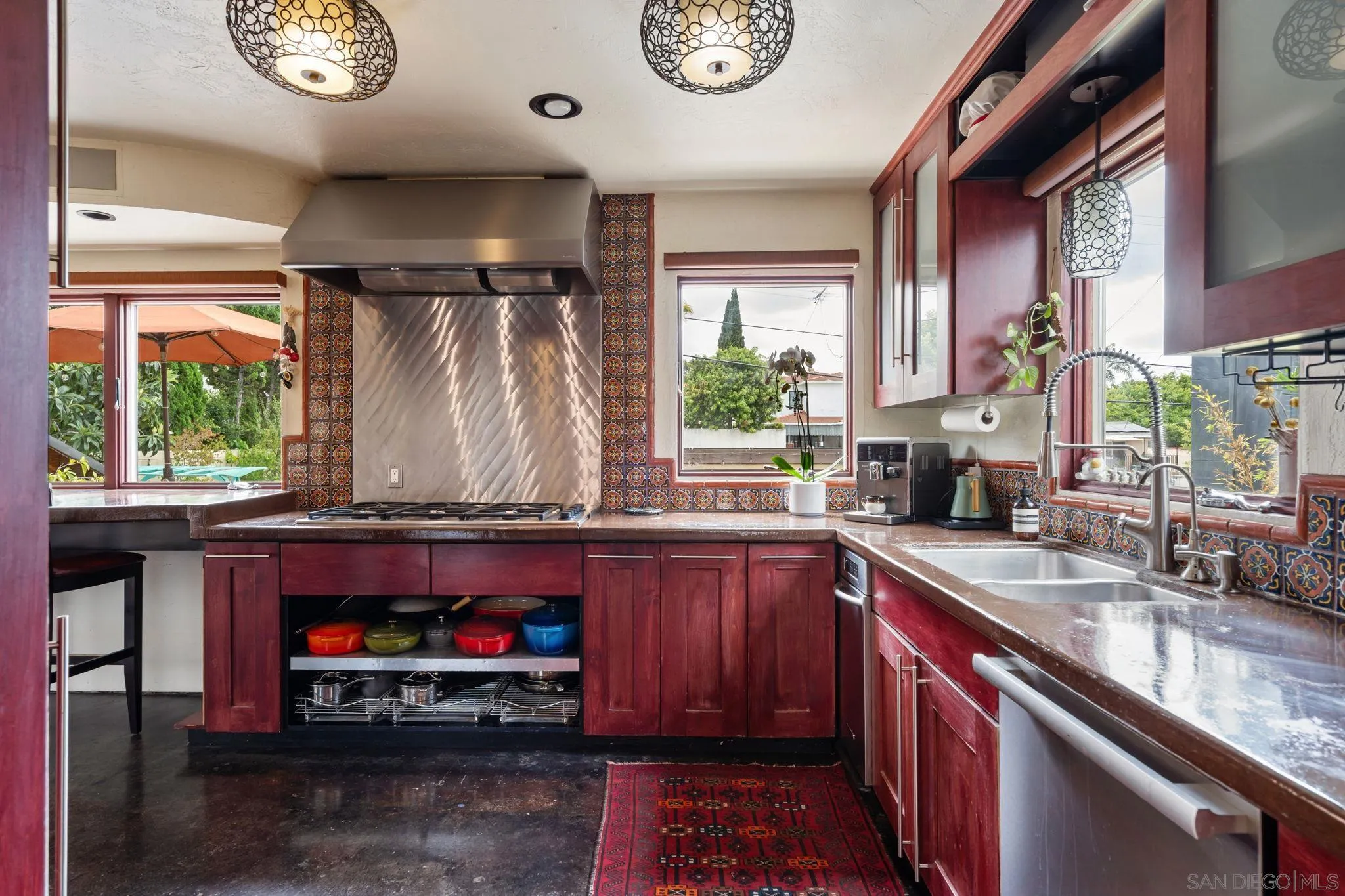 https://cdn.realtyfeed.com/cdn/127/260012931/18e50cc84e90997d44b288b64823e47a.webp