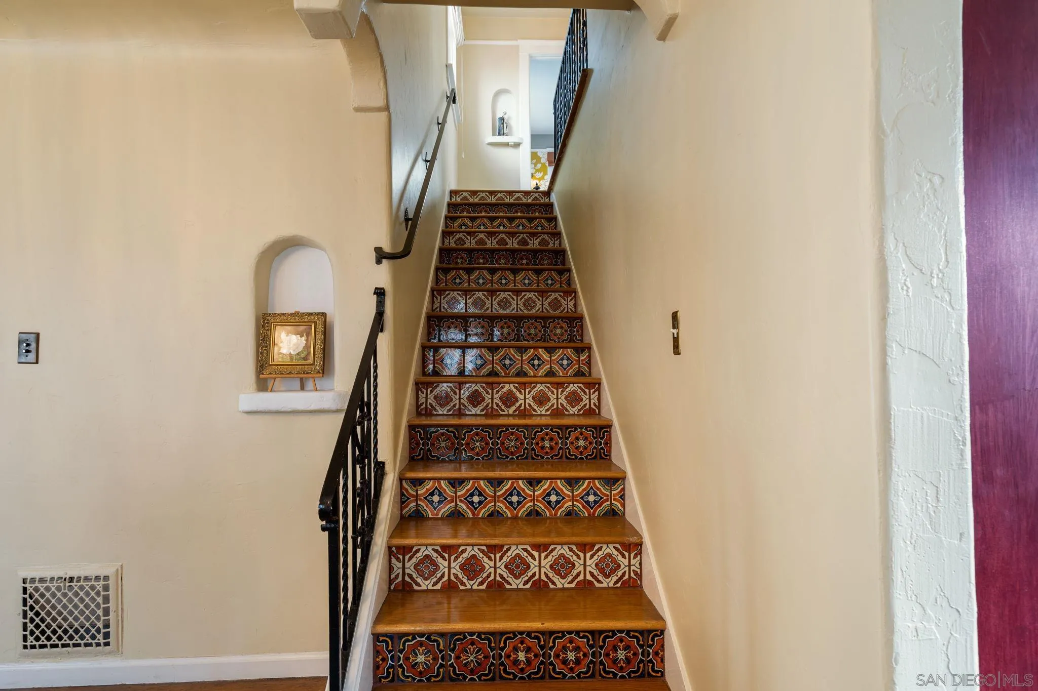 https://cdn.realtyfeed.com/cdn/127/260012931/2c253e4e1a91b5392a91c6486551f369.webp
