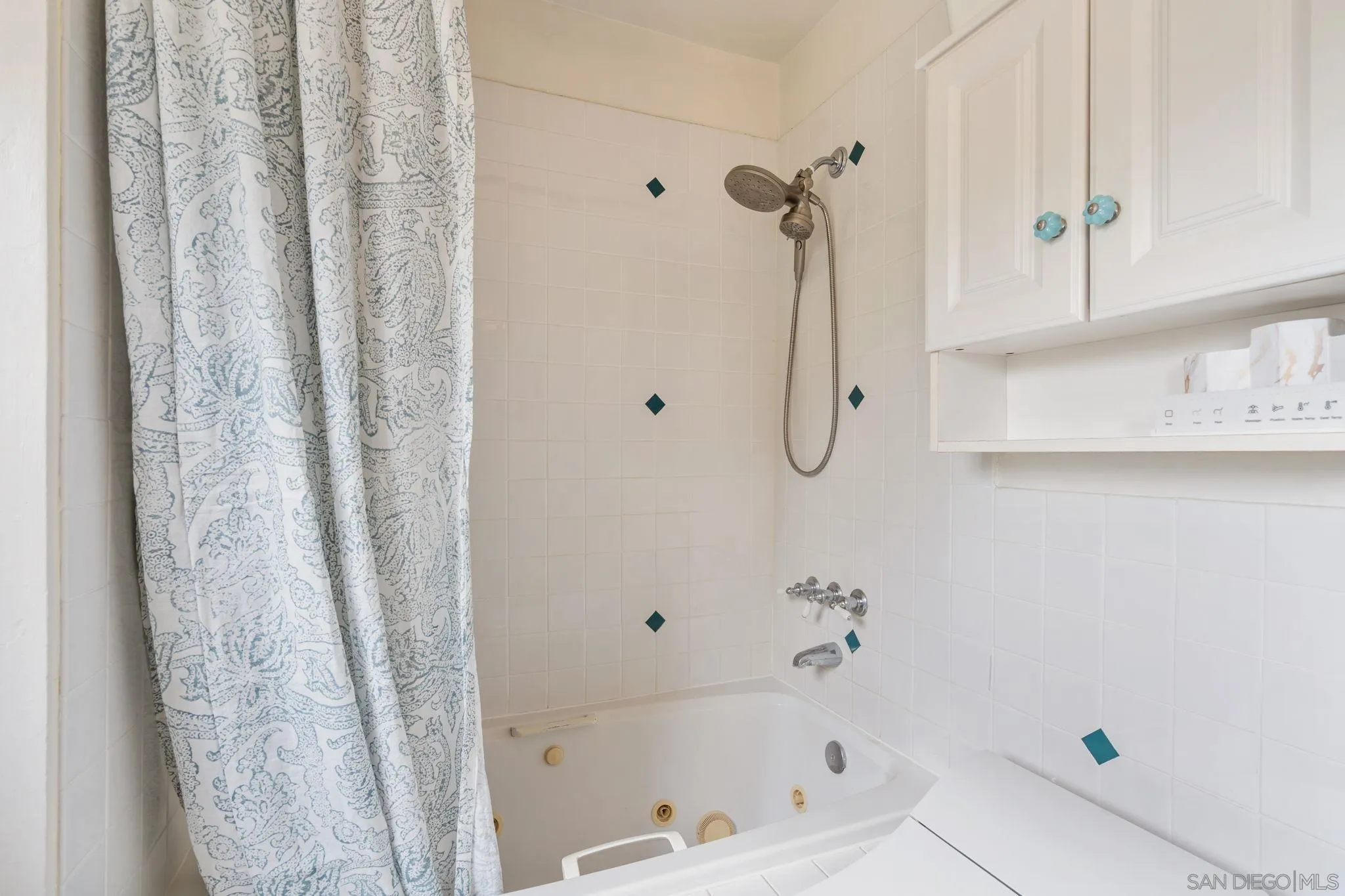https://cdn.realtyfeed.com/cdn/127/260012931/9c2239d30dccb61ff9e9234d842213f7.webp