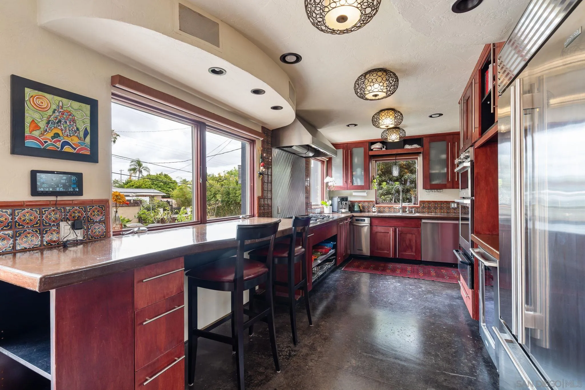 https://cdn.realtyfeed.com/cdn/127/260012931/c091799a90d3b7299e38bee9fdd8595e.webp