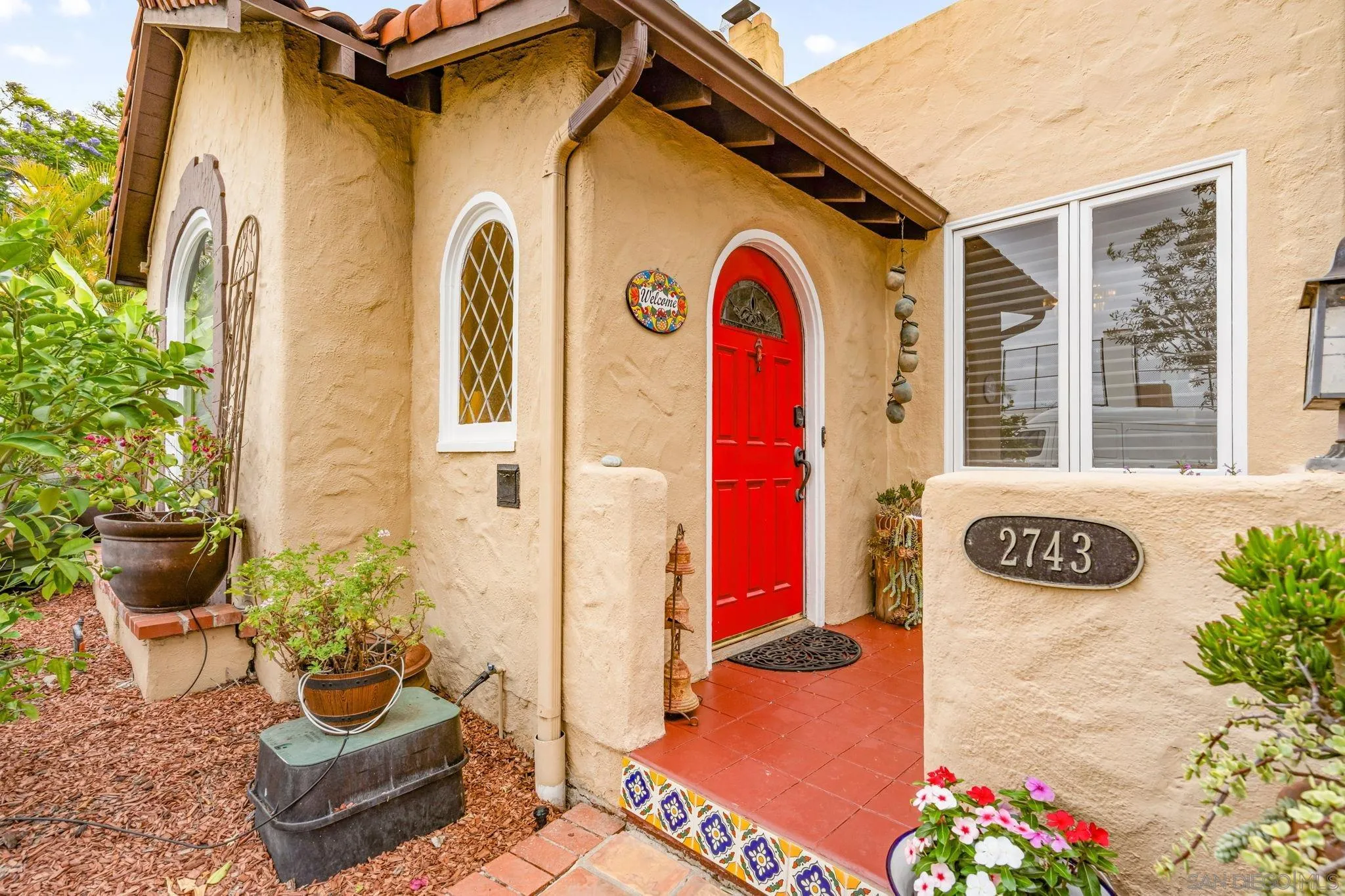 https://cdn.realtyfeed.com/cdn/127/260012931/ede0afd50a2e837f429f96d1f11bde79.webp