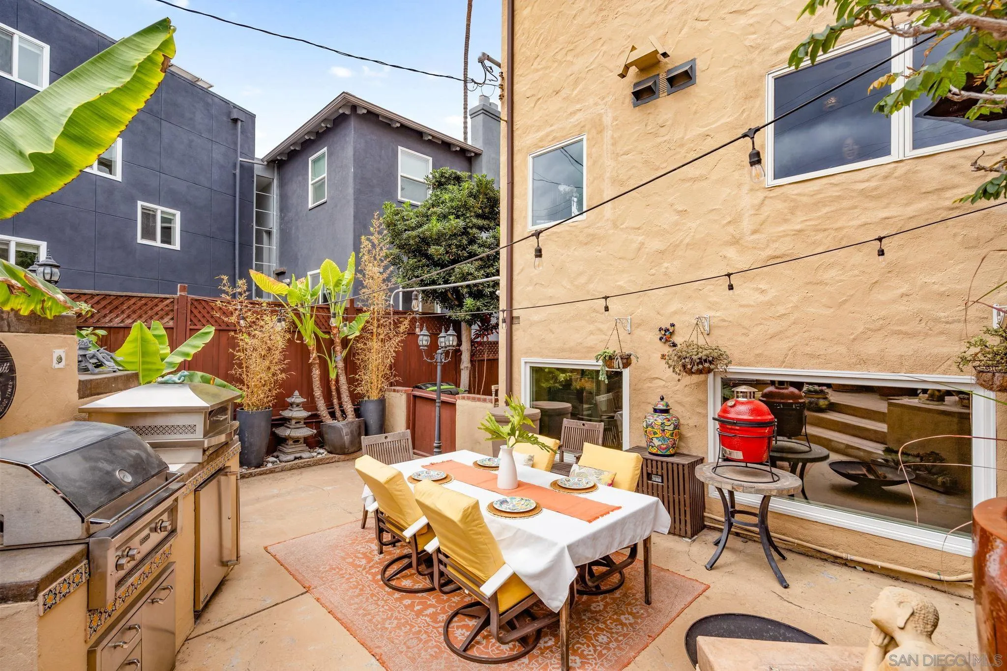 https://cdn.realtyfeed.com/cdn/127/260012931/fb5ee04f65aaf71bfc96623f69405237.webp