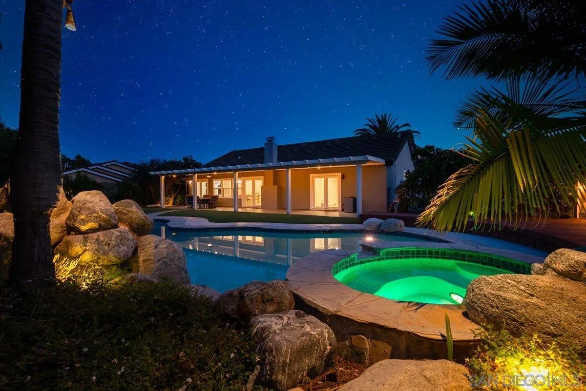 https://cdn.realtyfeed.com/cdn/127/260012932/2e6489d1bd3fcc67ad5c9ec6349aa4a3.webp
