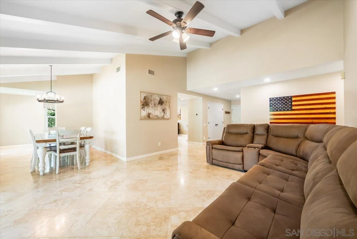 https://cdn.realtyfeed.com/cdn/127/260012932/4df0786aa64295d2e59559491043874f.webp