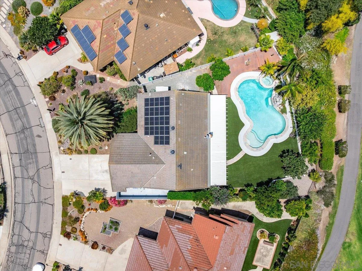 https://cdn.realtyfeed.com/cdn/127/260012932/568cbf3a9fcff2904703866cabeb929b.webp