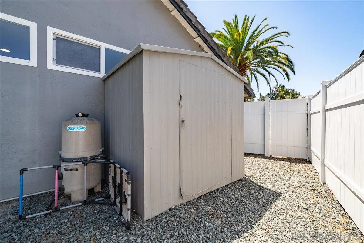 https://cdn.realtyfeed.com/cdn/127/260012932/9d4d77b089761772393b7bfac7f1450d.webp