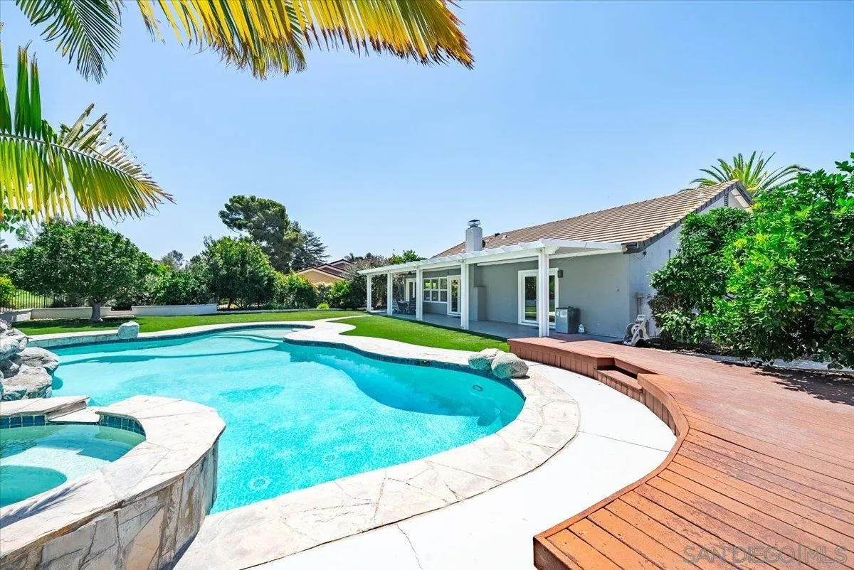 https://cdn.realtyfeed.com/cdn/127/260012932/ac143ed09e1df34e3a0fbefd398f0d21.webp